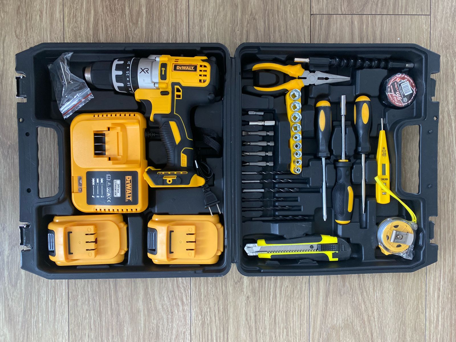 Miniatura 4 de TALADRO 2401 DEWALT 3/8